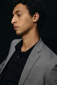 Slim-Fit Single-Breasted Jacket