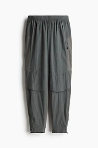 Running Pants with DryMove™