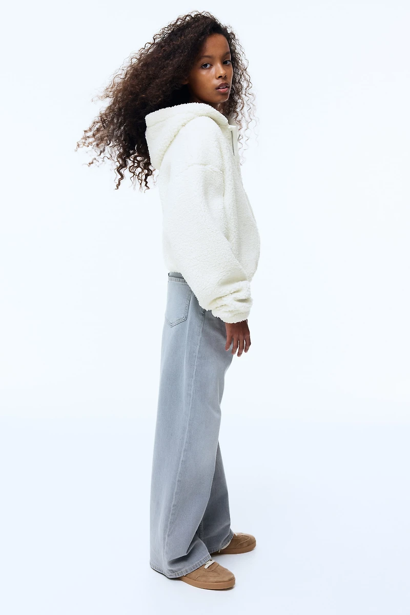 Veste à capuche et fermeture éclair en polar