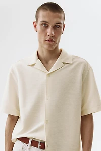 Loose-Fit Resort Shirt