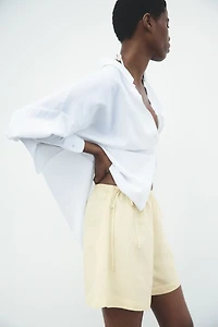 Drawstring-Detail Linen-Blend Shorts