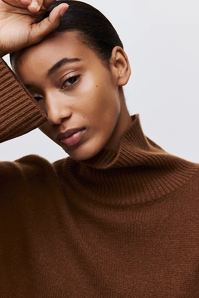 Cashmere-Blend Turtleneck Sweater