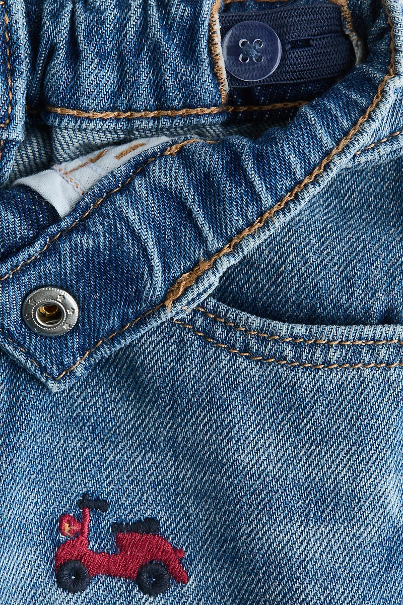 Embroidery-Motif Jeans