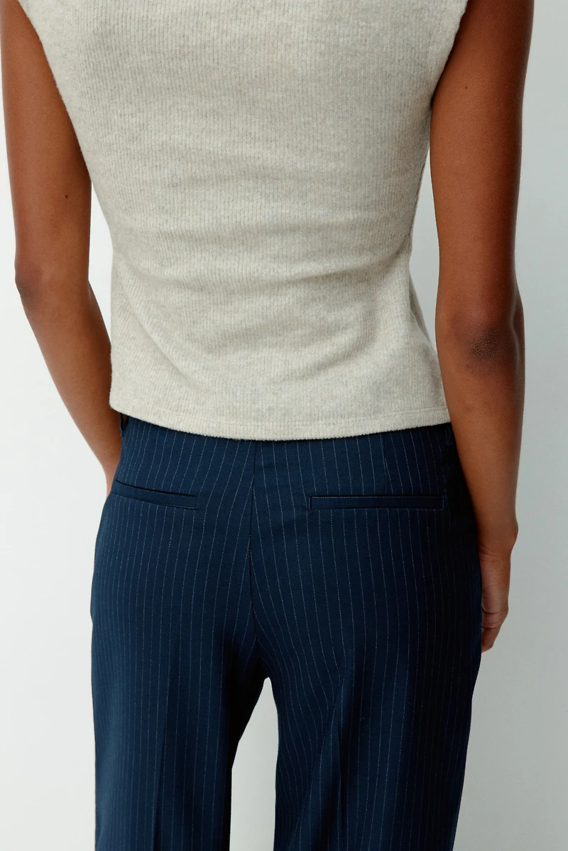 Pantalon de tailleur à jambes larges