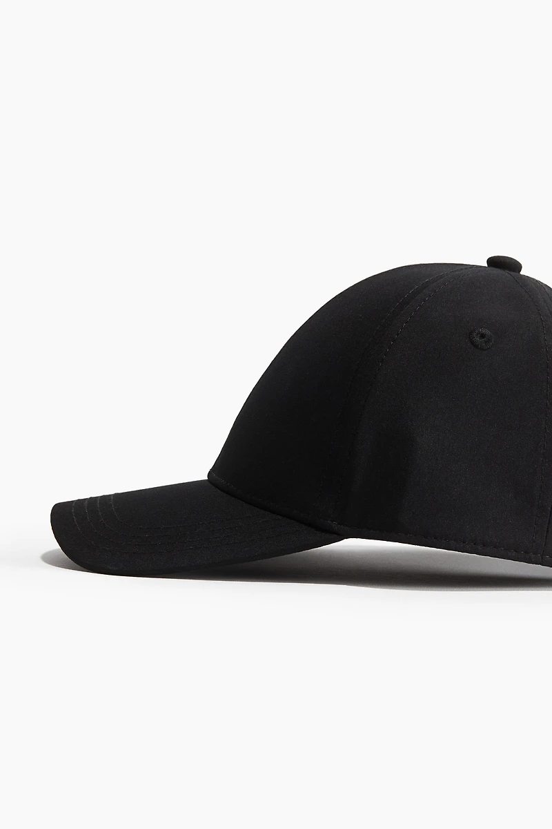Water-repellent Sports Cap