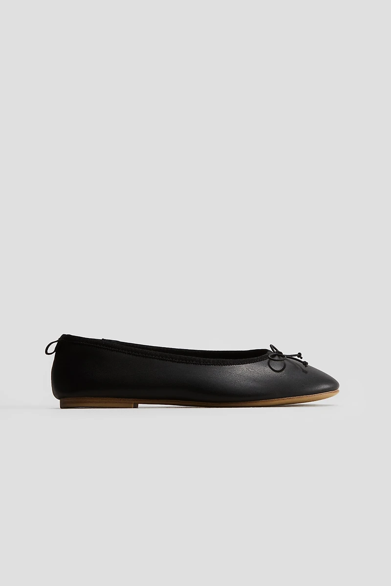 Bow-Detail Ballet Shoes