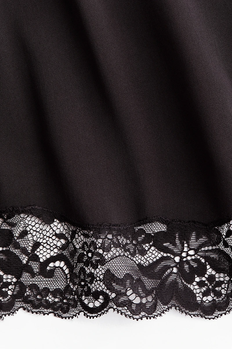MAMA Lace-Trimmed Camisole Top