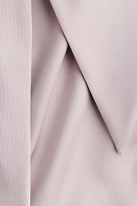 Robe bustier en satin avec boucle devant