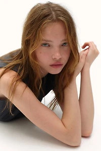 Robe sans manches en sergé