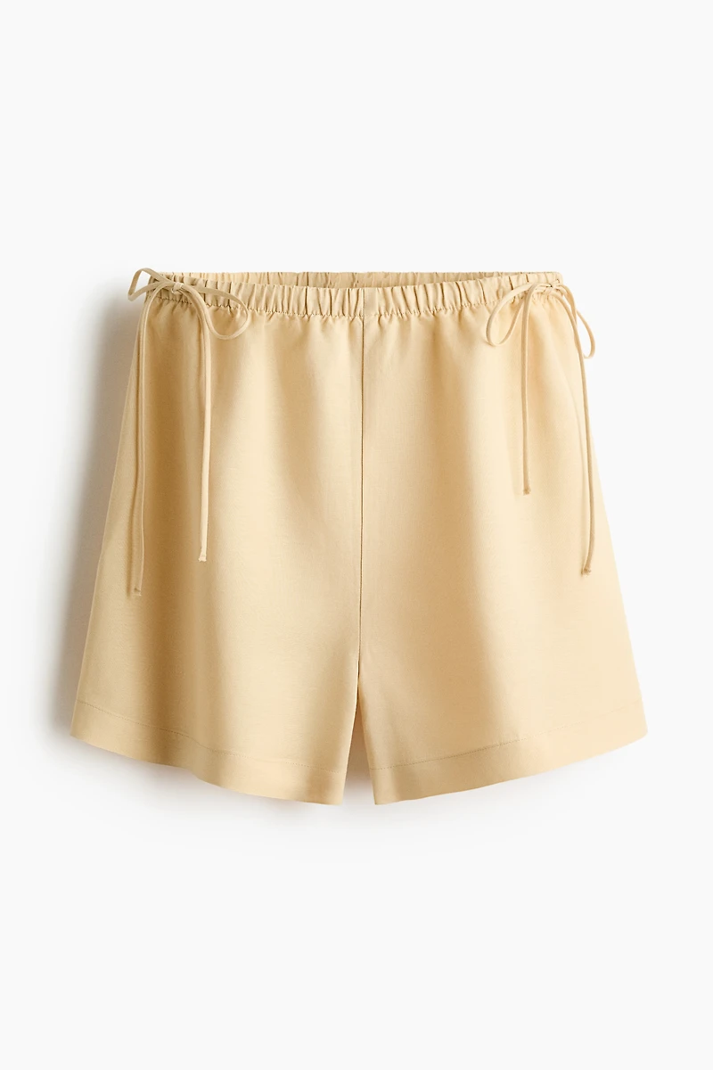 Short en lin mélangé avec cordons de serrage