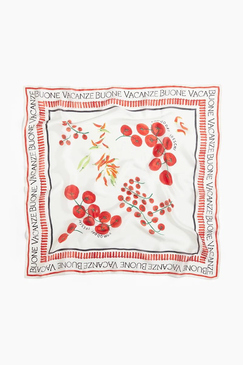 Foulard en satin imprimé