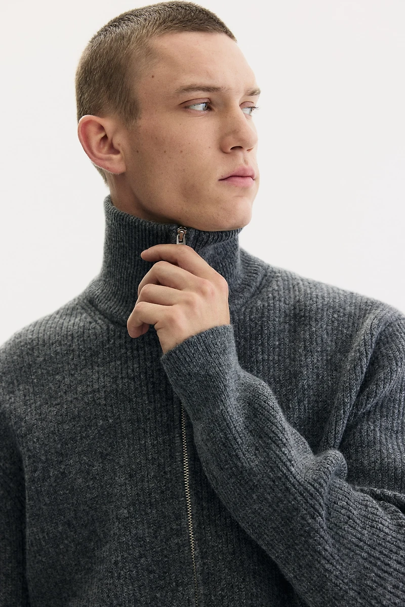 Chandail classique à fermeture éclair