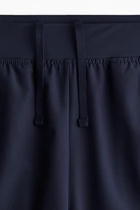 Short Sports Shorts with DryMove™