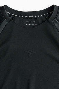 Regular-Fit Soccer Jersey with DryMove™
