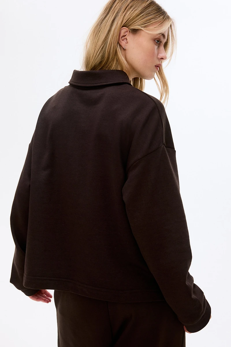 Sweatshirt with Collar