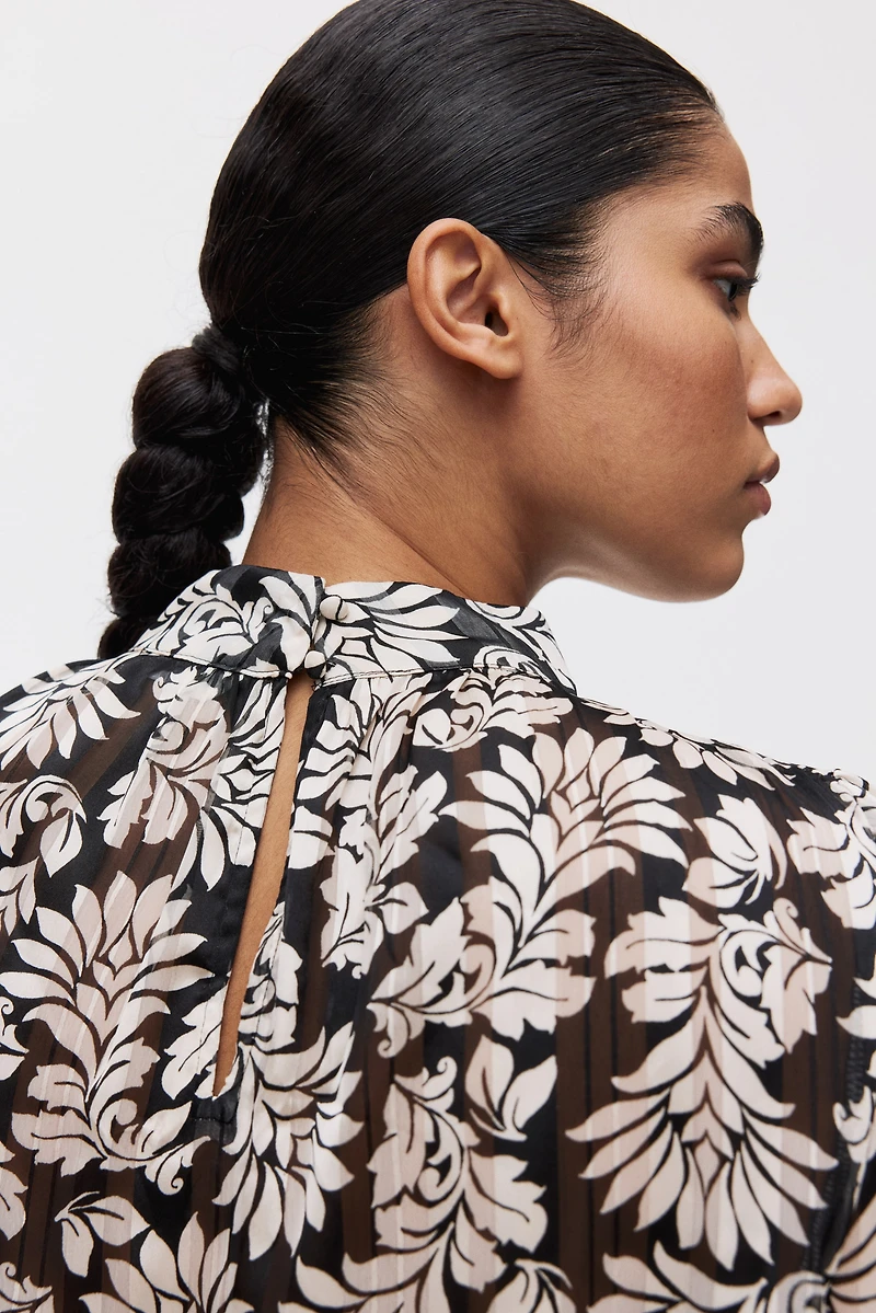 Stand-Up Collar Blouse