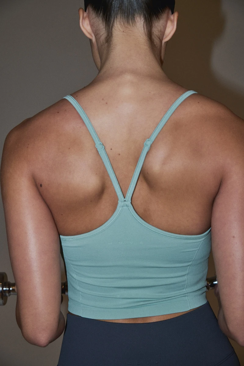 Seamless Sports Top with DryMove™