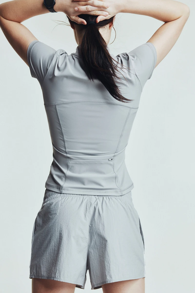 Short-Sleeved Running Jacket with ShapeMove™
