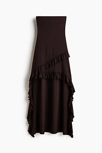 Robe asymétrique à bord plissé
