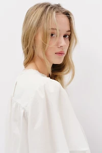 Blouse en coton avec broderie anglaise