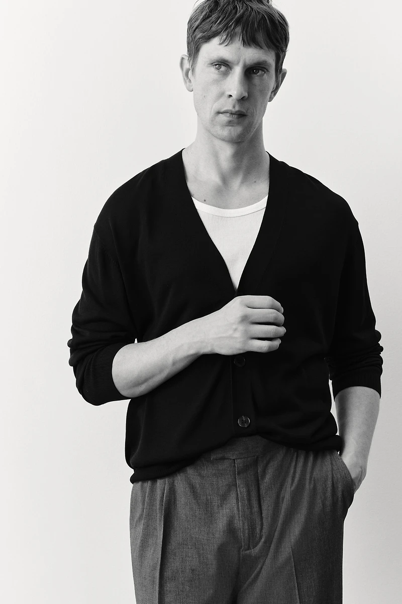 Regular Fit Fine-Knit Cardigan