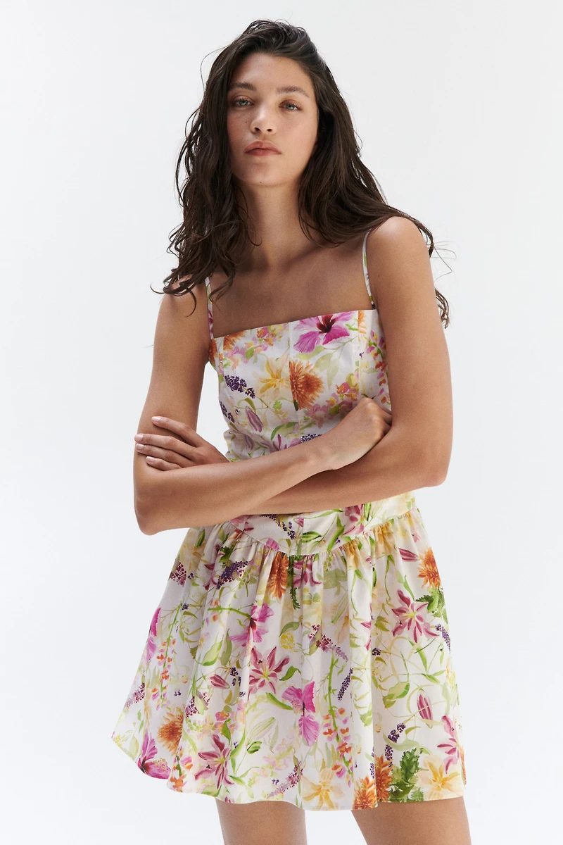Robe à bretelles fines en coton avec jupe évasée