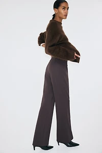 Pantalon coupe bottillon avec plis devant