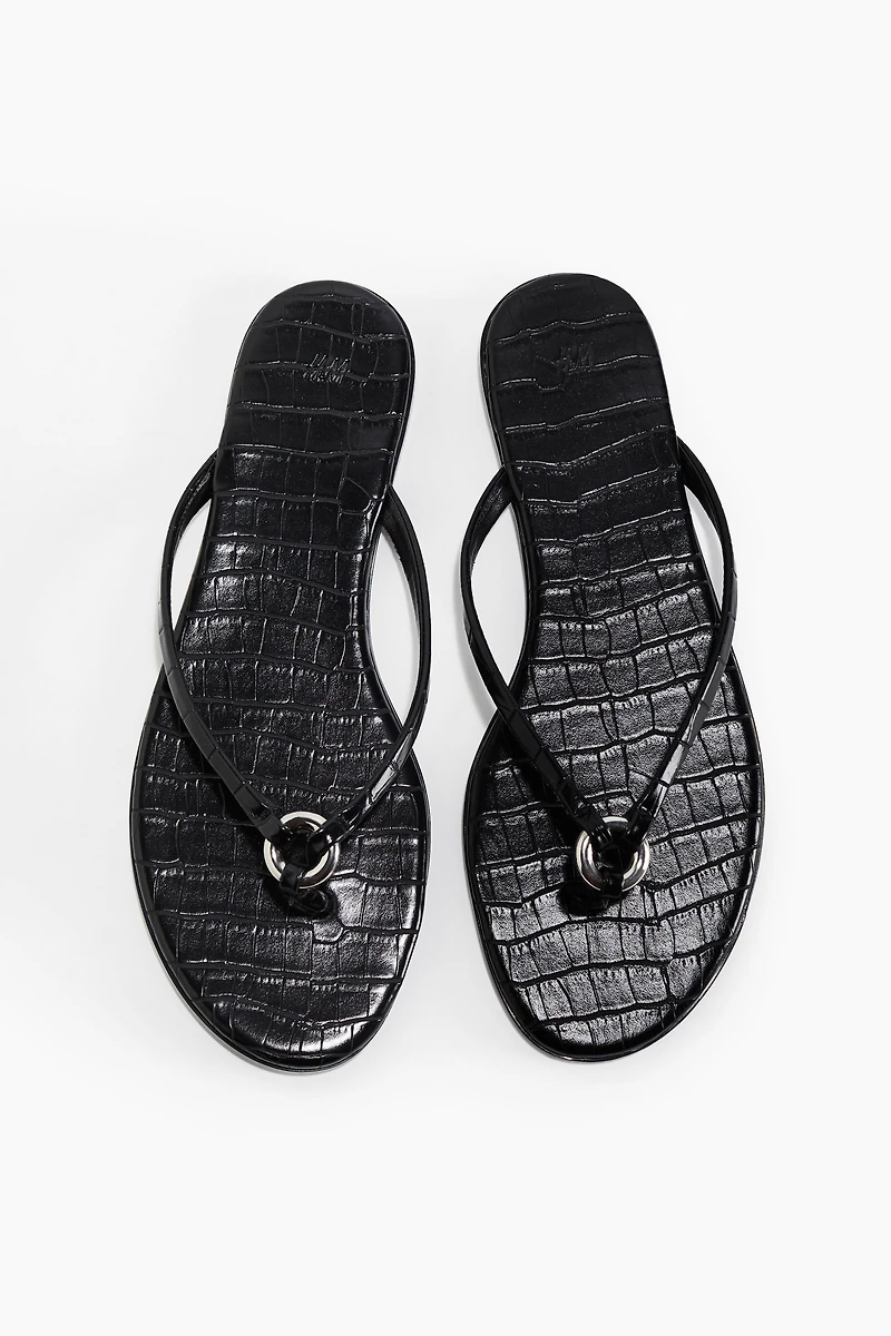 Ring-Detail Flip-Flops