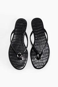 Ring-Detail Flip-Flops