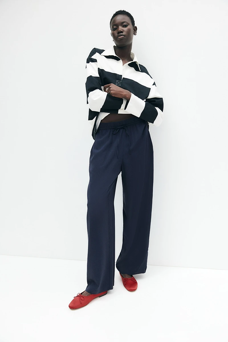 Wide-cut Pull-on Pants