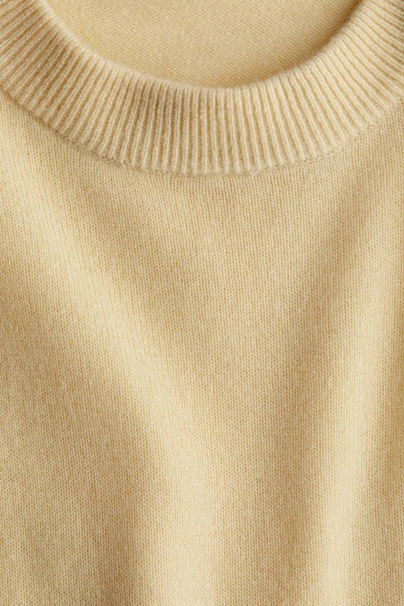 Oversized Cashmere Sweater