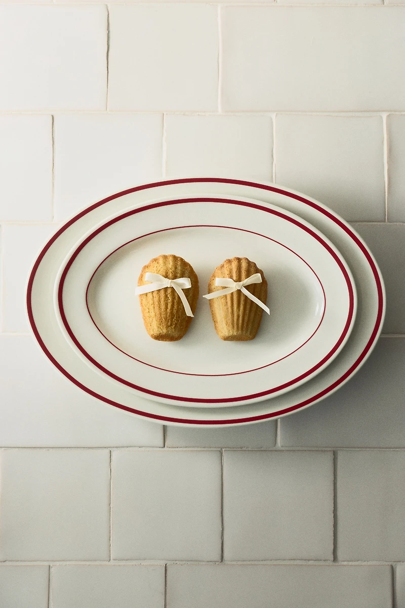 2-Pack Porcelain Serving Plates