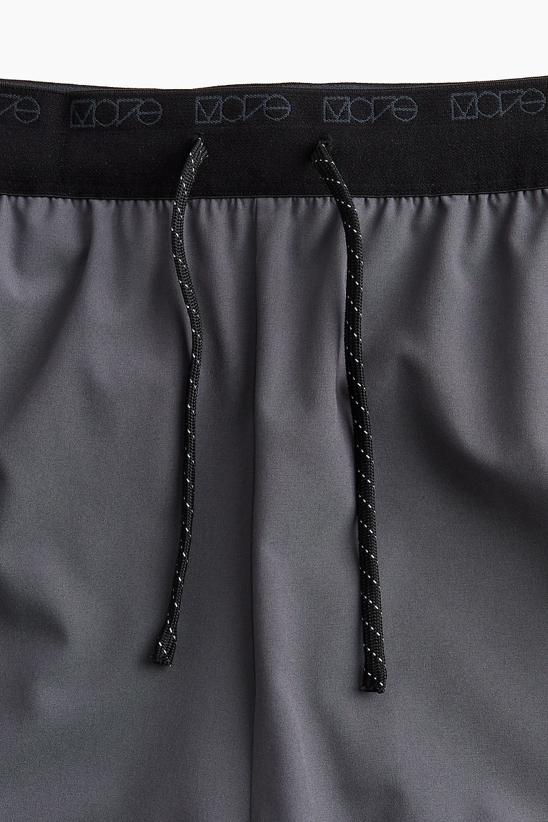 Double-Layered Running Shorts DryMove™