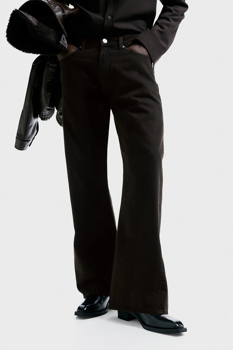 Jean décontracté coupe bottillon