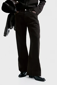 Jean décontracté coupe bottillon