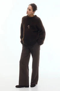 Pantalon MAMA avec plis marqués devant