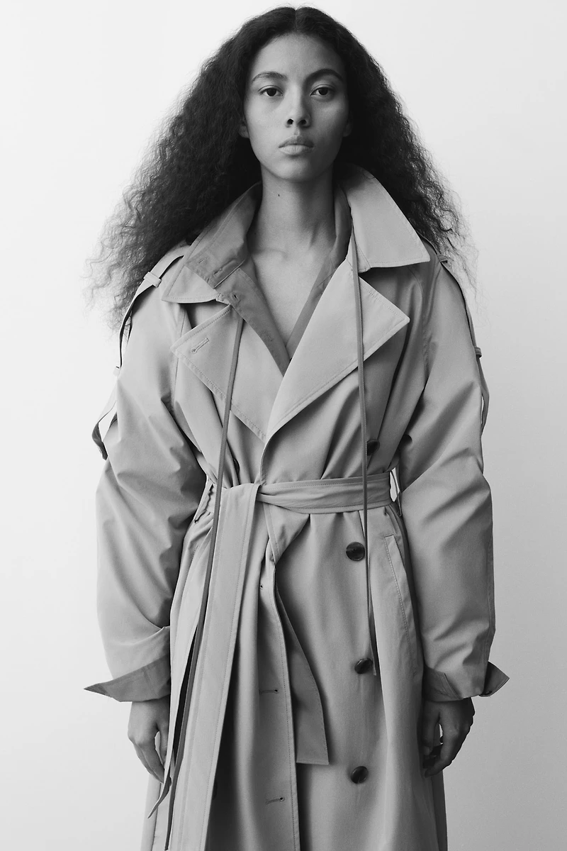 Imperméable à fermeture croisée