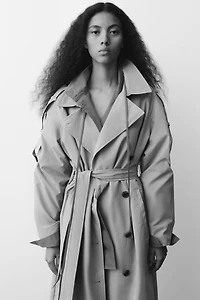 Imperméable à fermeture croisée