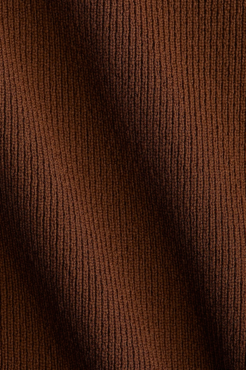 Robe en tricot côtelé