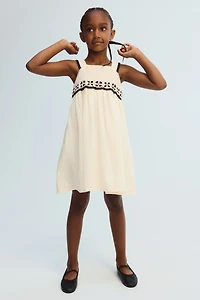 Crochet-look-detail muslin dress