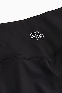 Pocket-Detail Sports Hot Pants with DryMove™