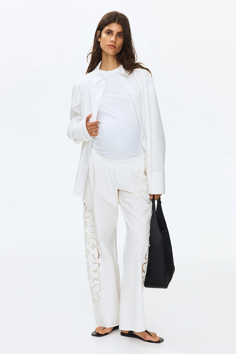 MAMA Pants with Eyelet Embroidery