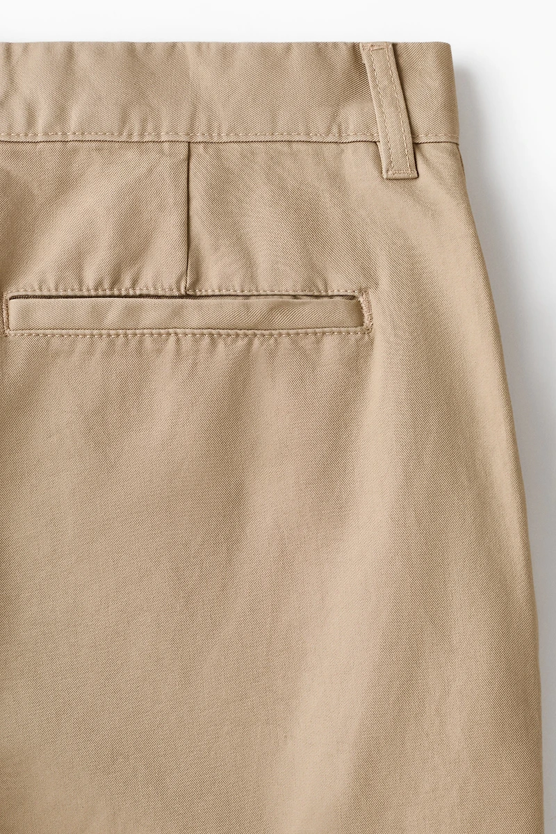 Loose-Fit Cotton Chinos