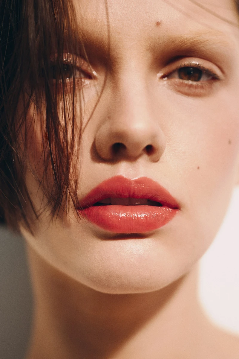 Sheer Brilliance Lipstick