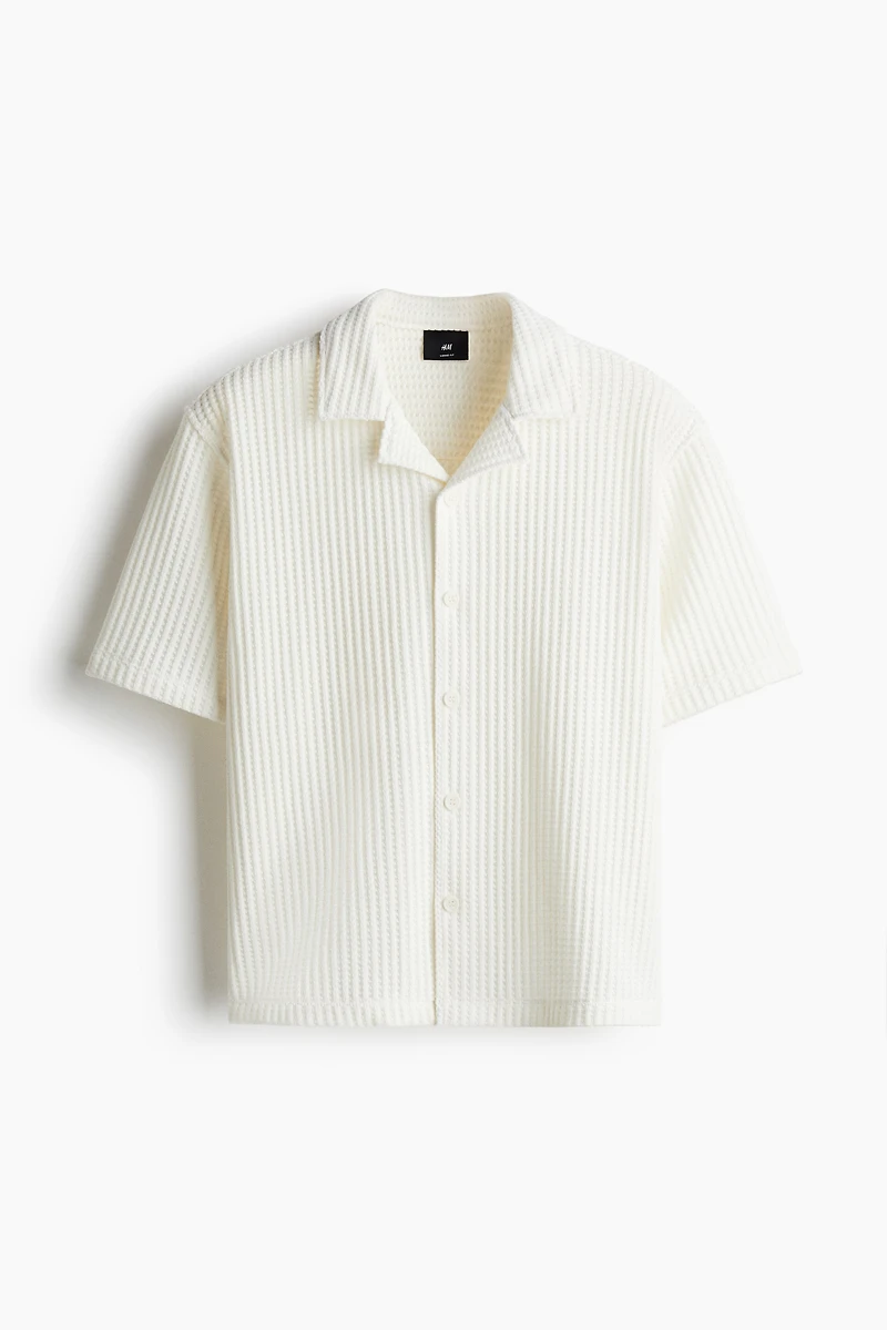 Chemise gaufrée coupe ample à col cubain