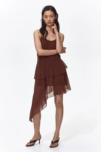 Robe asymétrique en mousseline