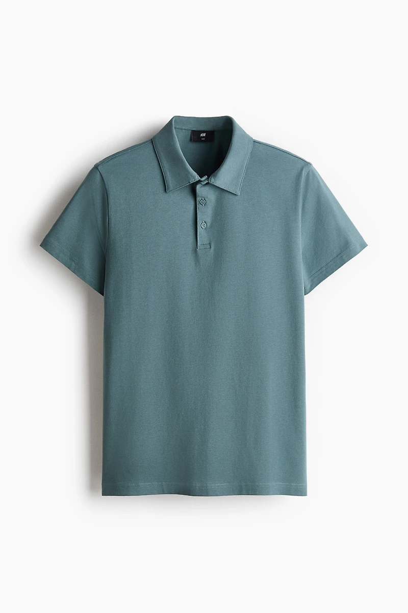 Polo près du corps