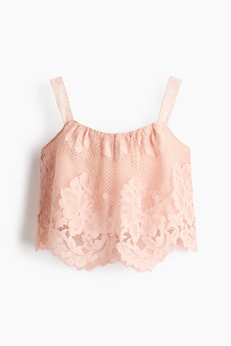Haut festonné en dentelle