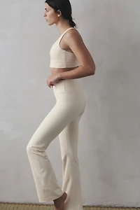 Flared Yoga Leggings with SoftMove™