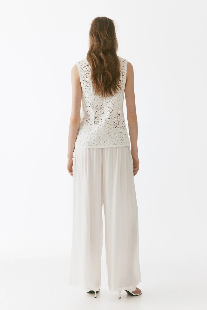 Wide-Leg Drawstring Pants